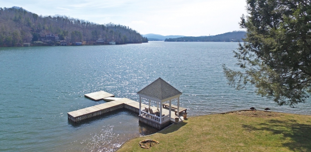lake burton gazebo